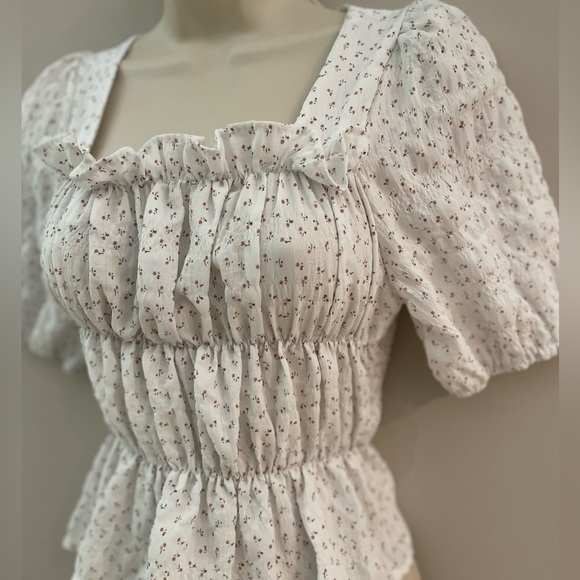 SHEIN ruffle top - Picture 4 of 5